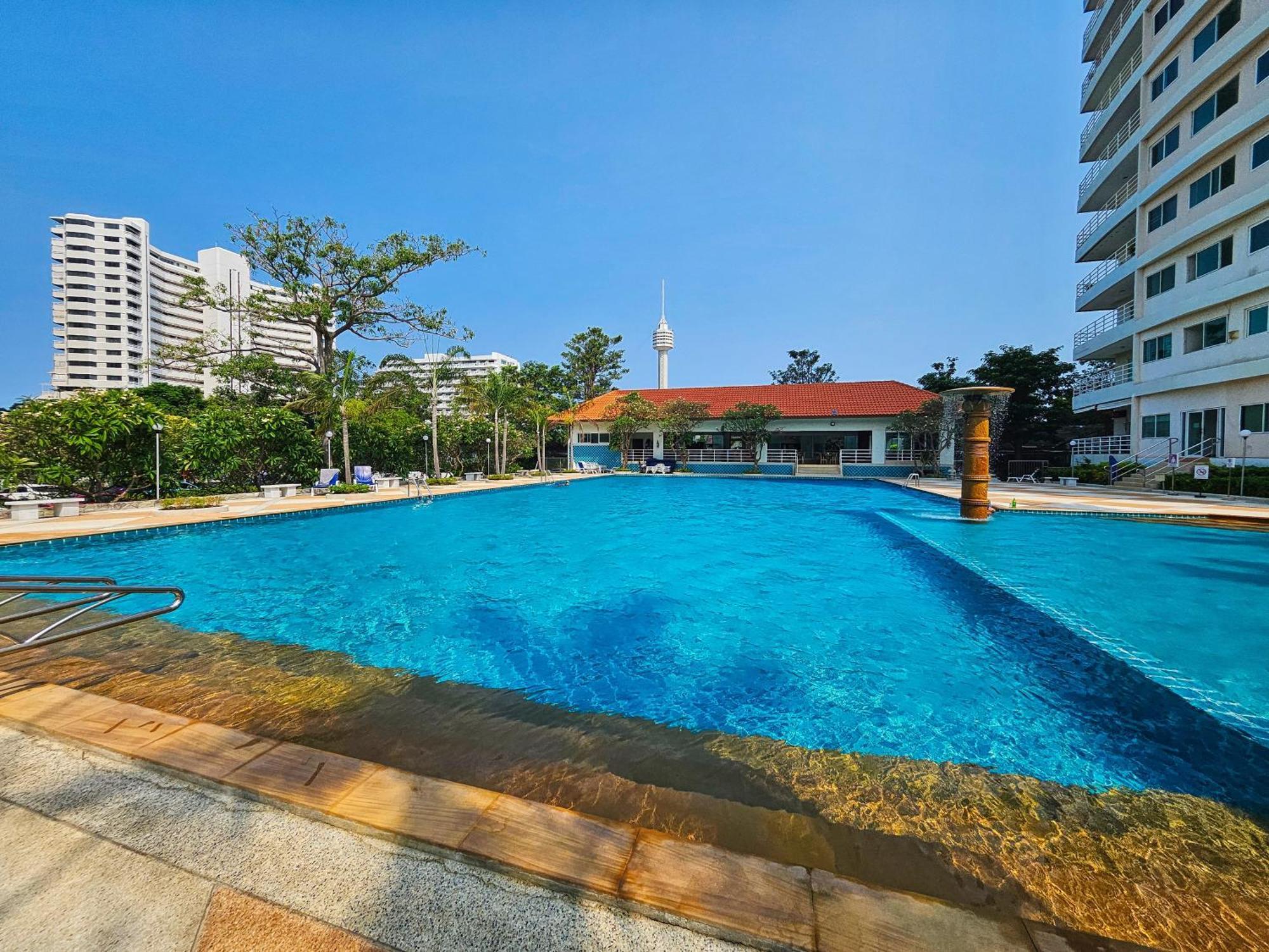 View Talay 5 Jomtien Beachfront Pattaja Kültér fotó