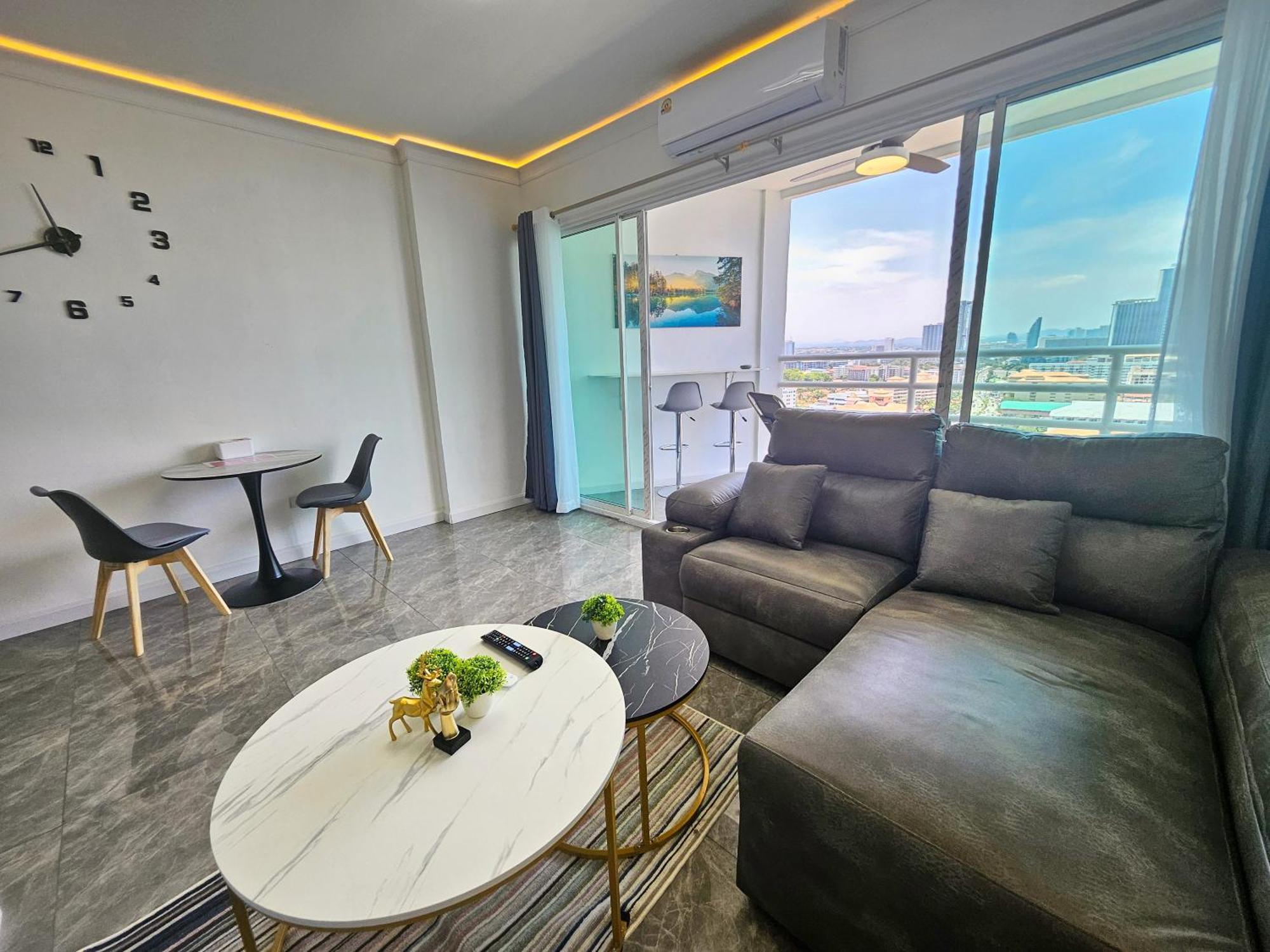 View Talay 5 Jomtien Beachfront Pattaja Kültér fotó
